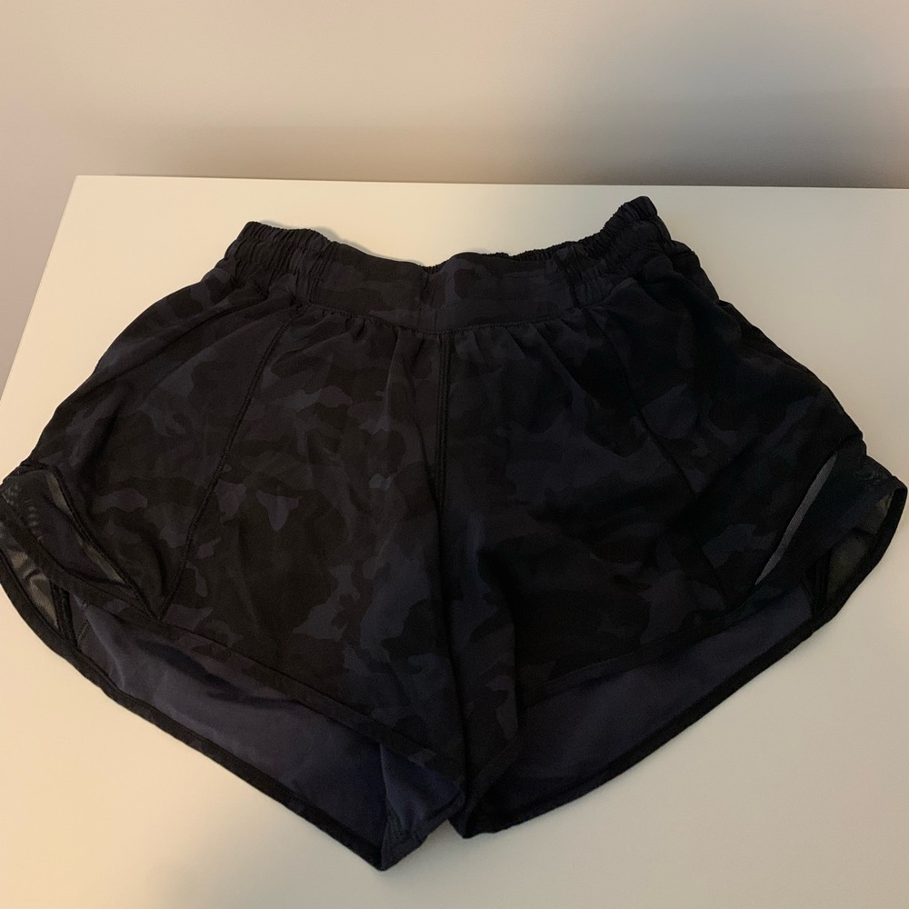 Lululemon hotty hot shorts